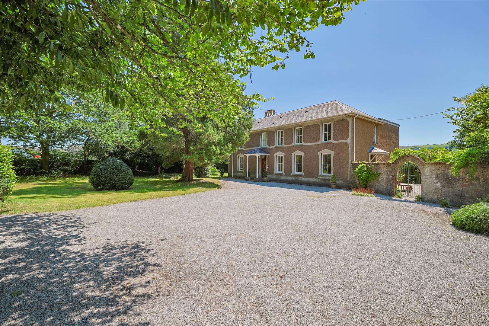 Avondale House, Llys Tawel, Ystradgynlais, Swansea, SA9 1BL